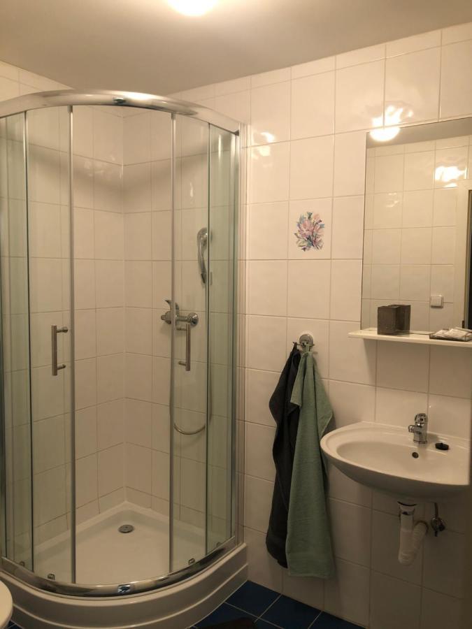 Malá Svatá Hora - penzion&restaurace Mníšek pod Brdy Esterno foto